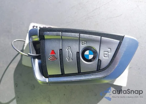 2021 BMW X3 Sdrive30I z USA, uszkodzony, nr VIN 5UXTY3C02M9H14900